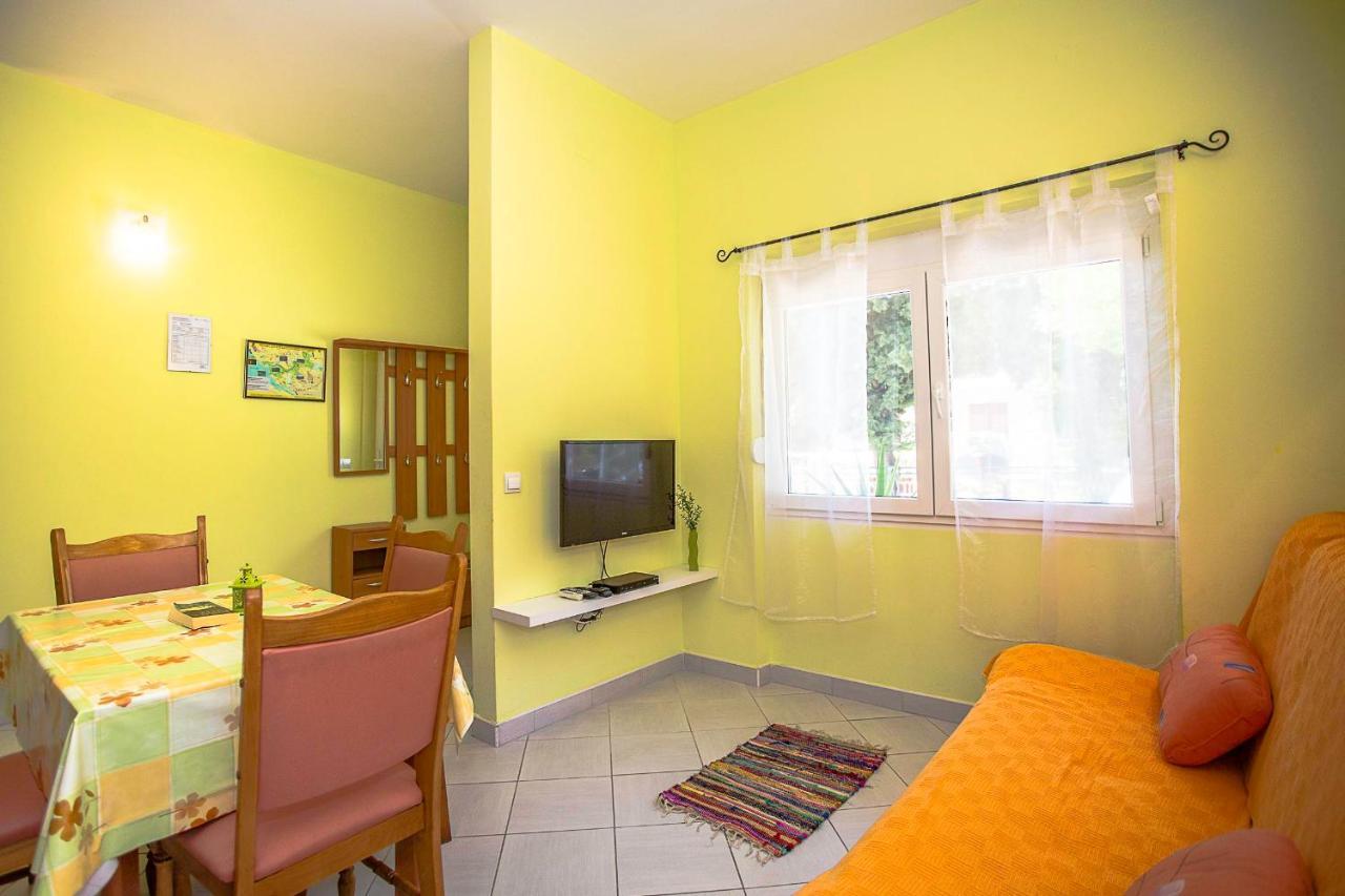 Apartments Krsticevic Клек Екстер'єр фото