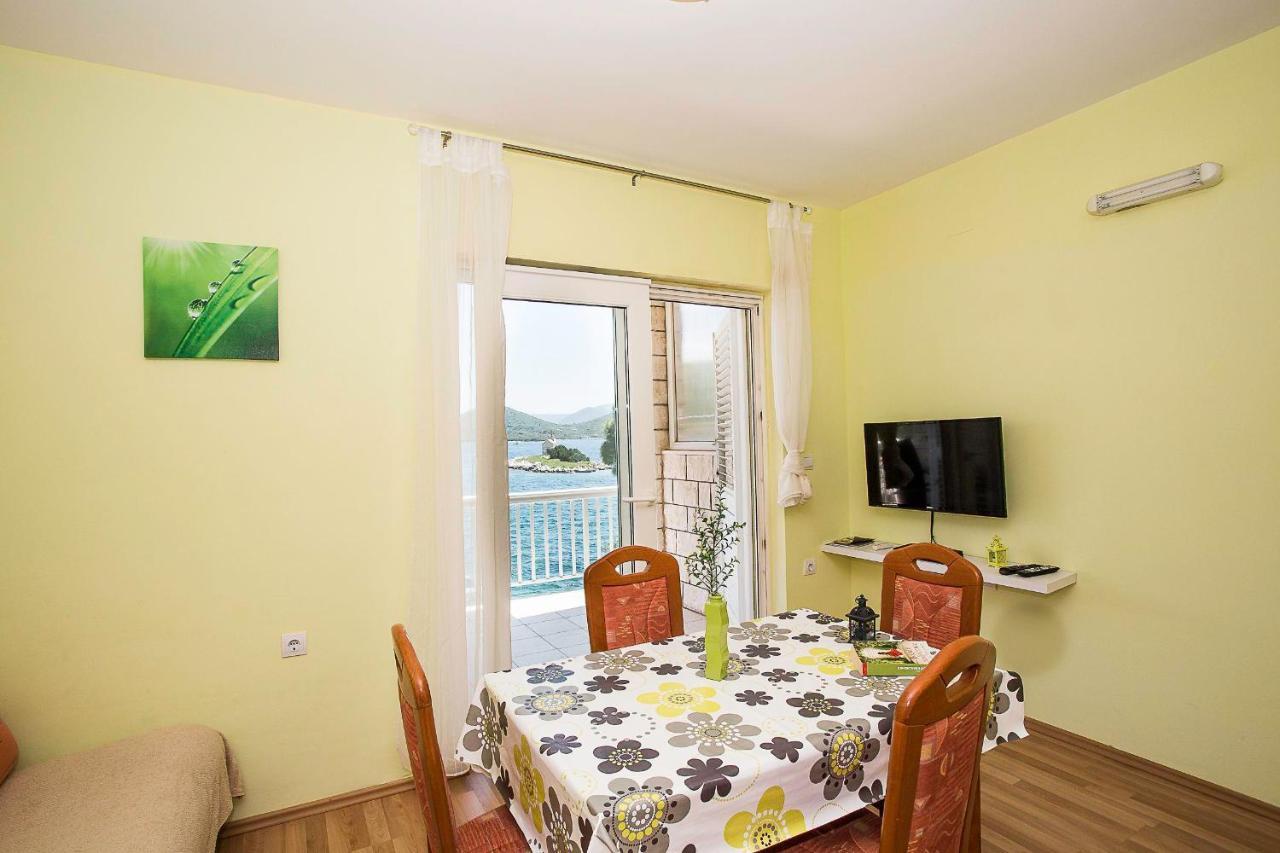 Apartments Krsticevic Клек Екстер'єр фото