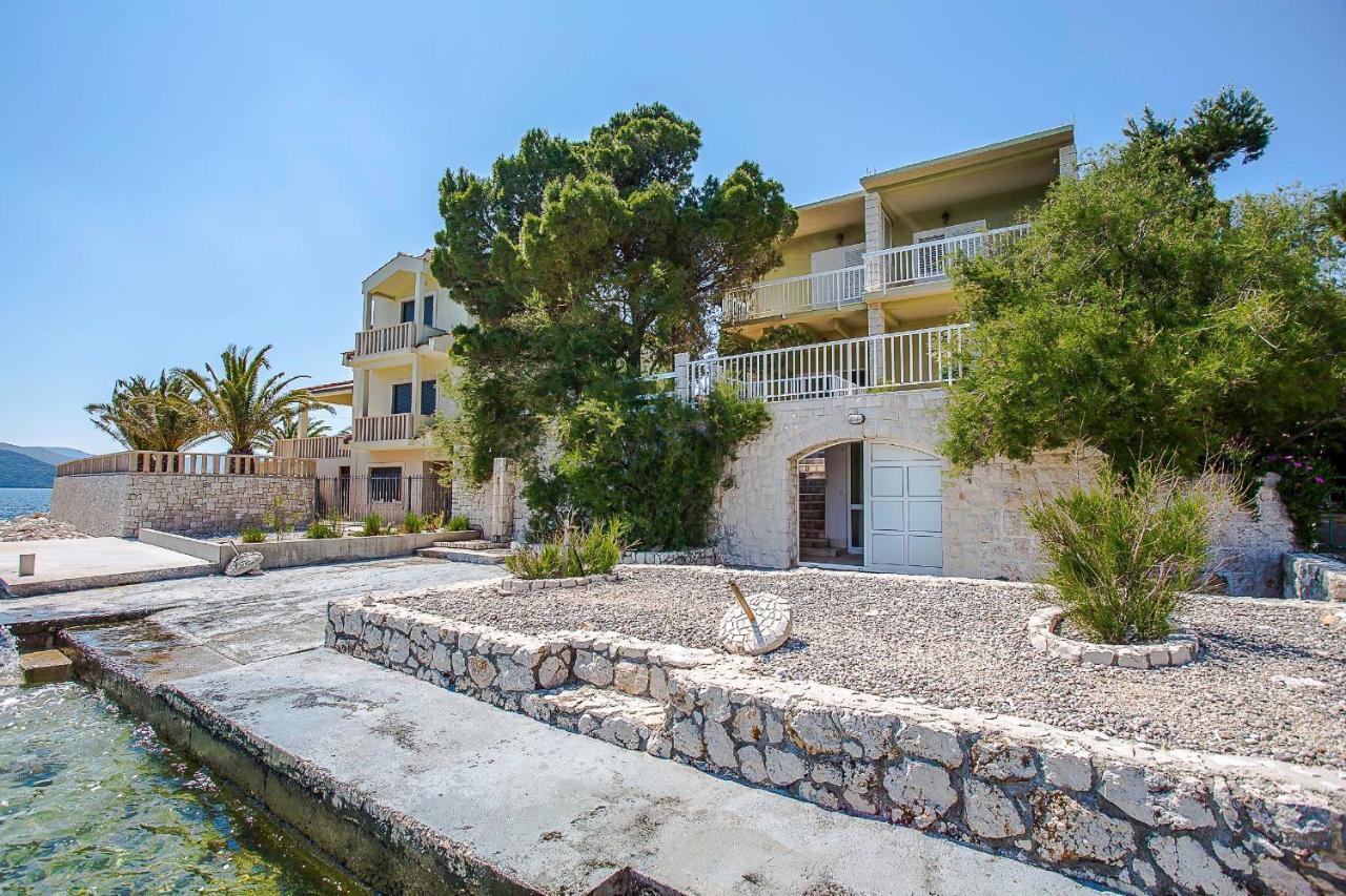 Apartments Krsticevic Клек Екстер'єр фото