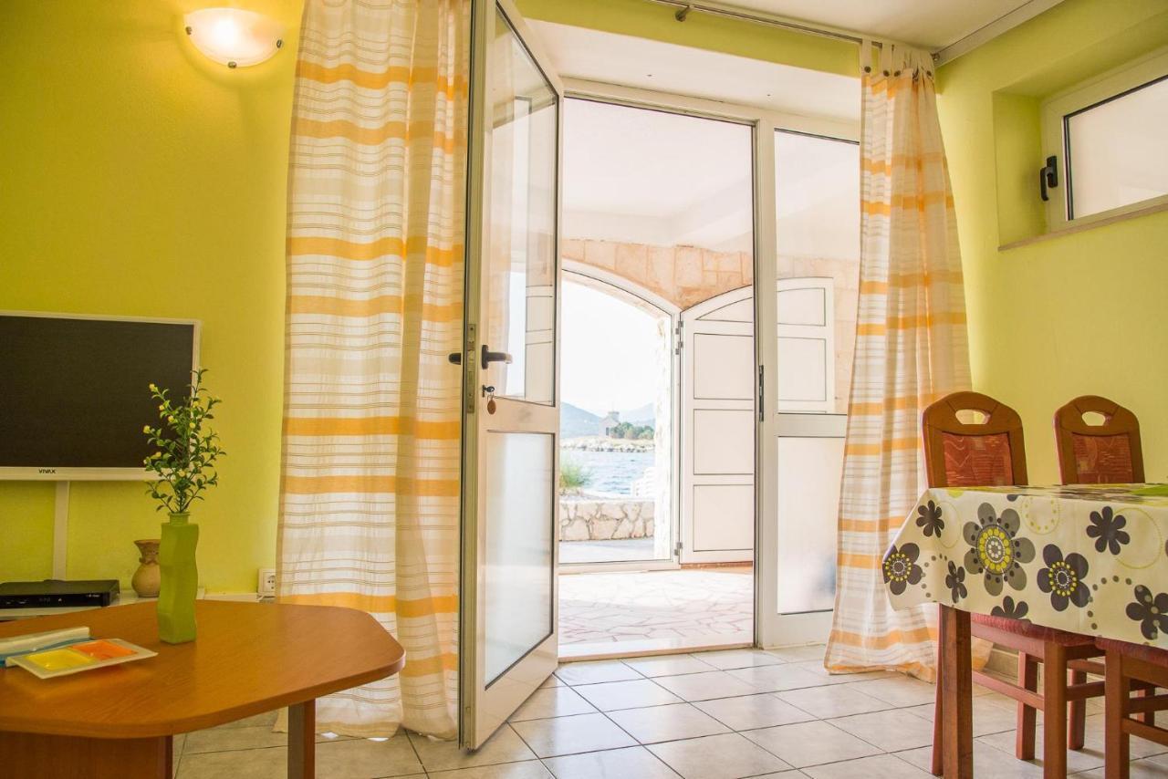 Apartments Krsticevic Клек Екстер'єр фото