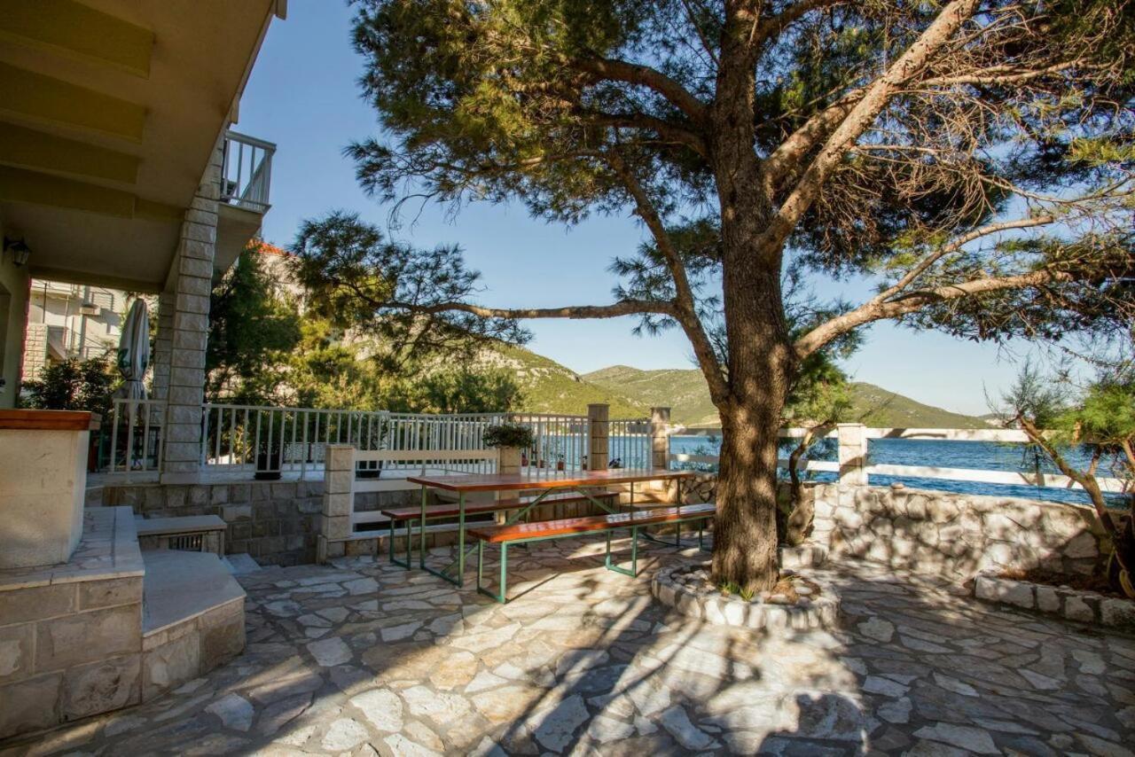 Apartments Krsticevic Клек Екстер'єр фото