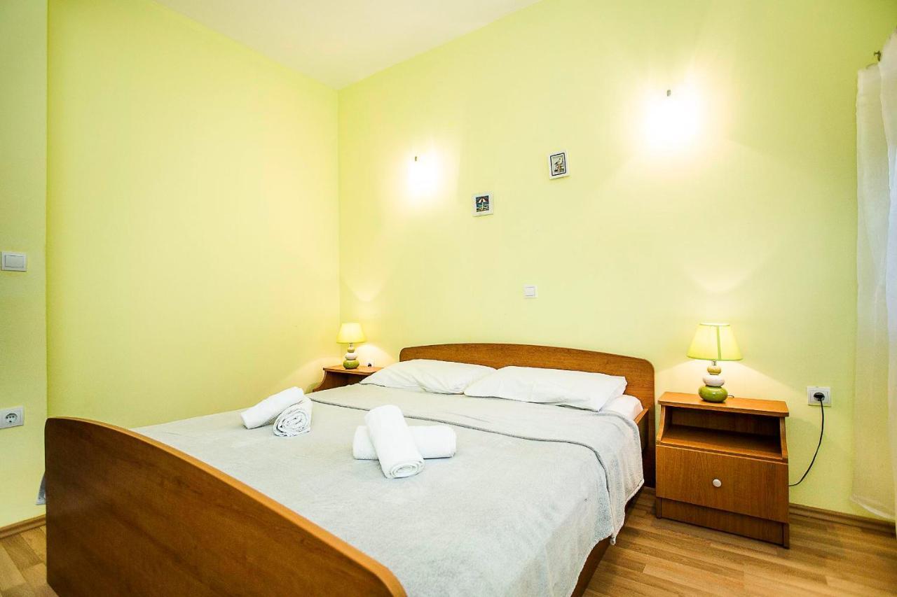 Apartments Krsticevic Клек Екстер'єр фото