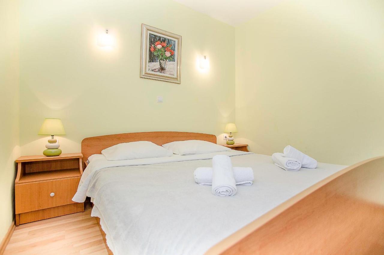 Apartments Krsticevic Клек Екстер'єр фото
