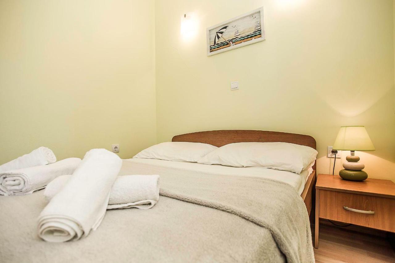 Apartments Krsticevic Клек Екстер'єр фото