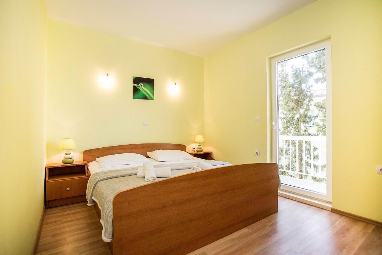 Apartments Krsticevic Клек Екстер'єр фото